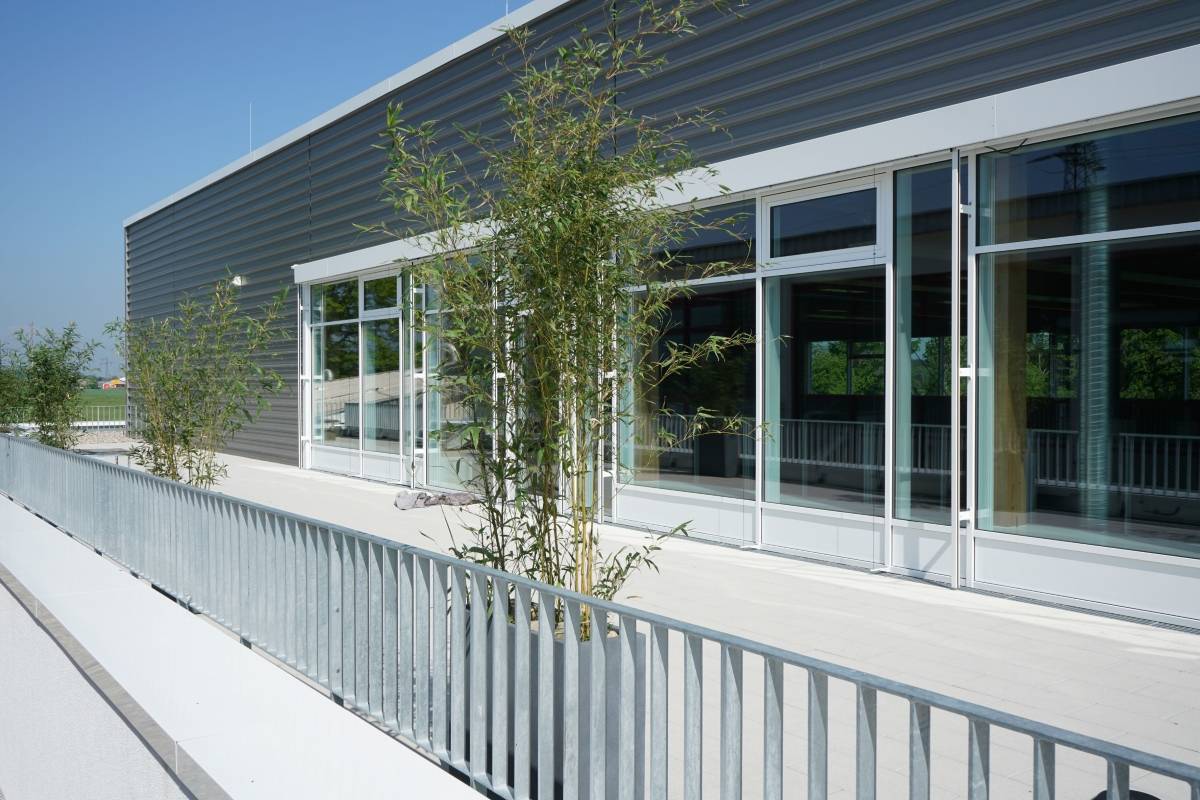 Sporthalle Karlsdorf Neuthard - SWA